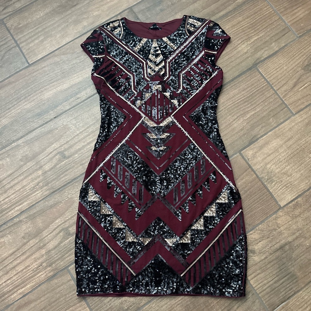 Express Dress - Picture 9 of 11